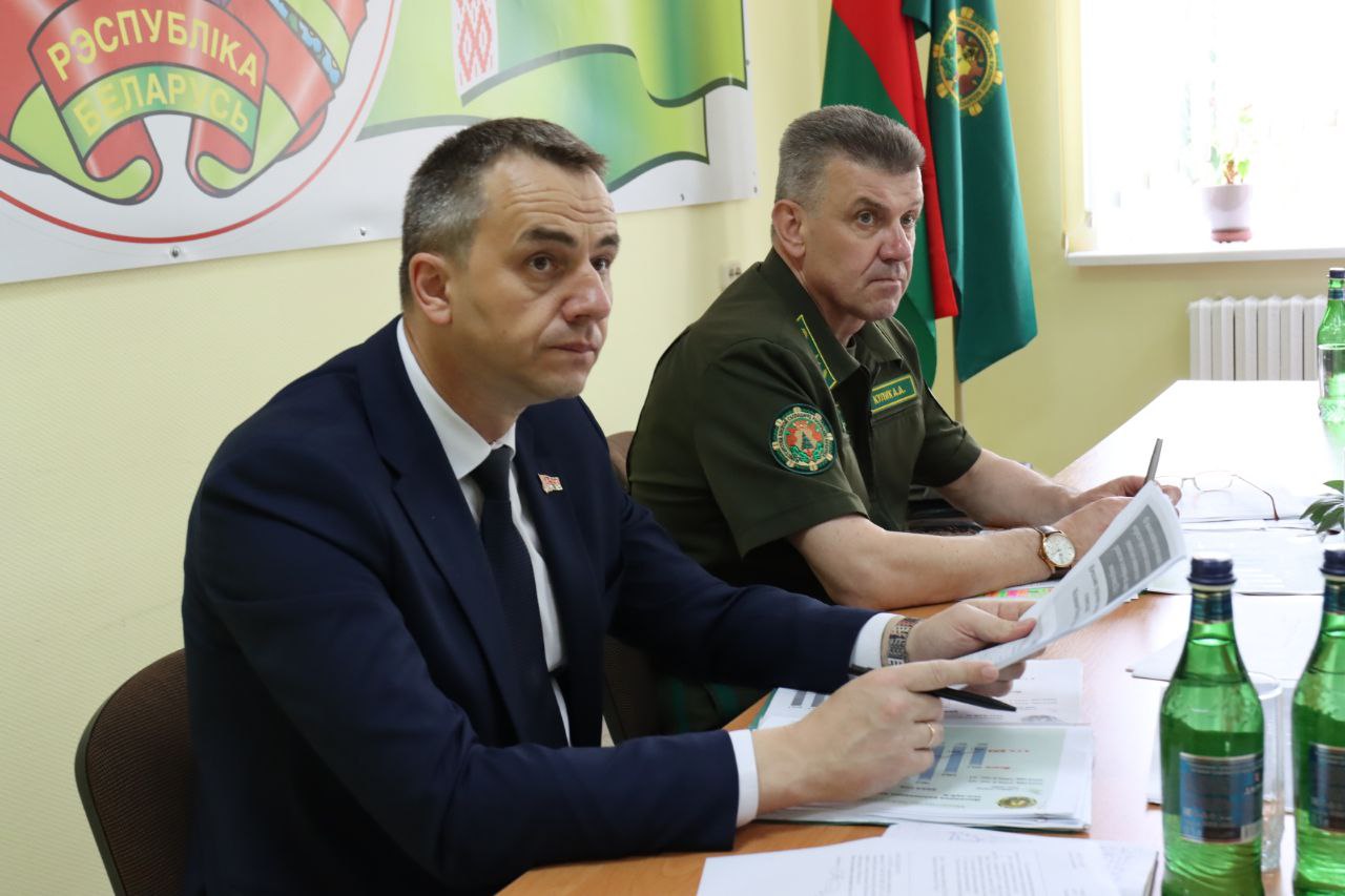 КАК СРАБОТАЛА ОТРАСЛЬ В МАЕ?